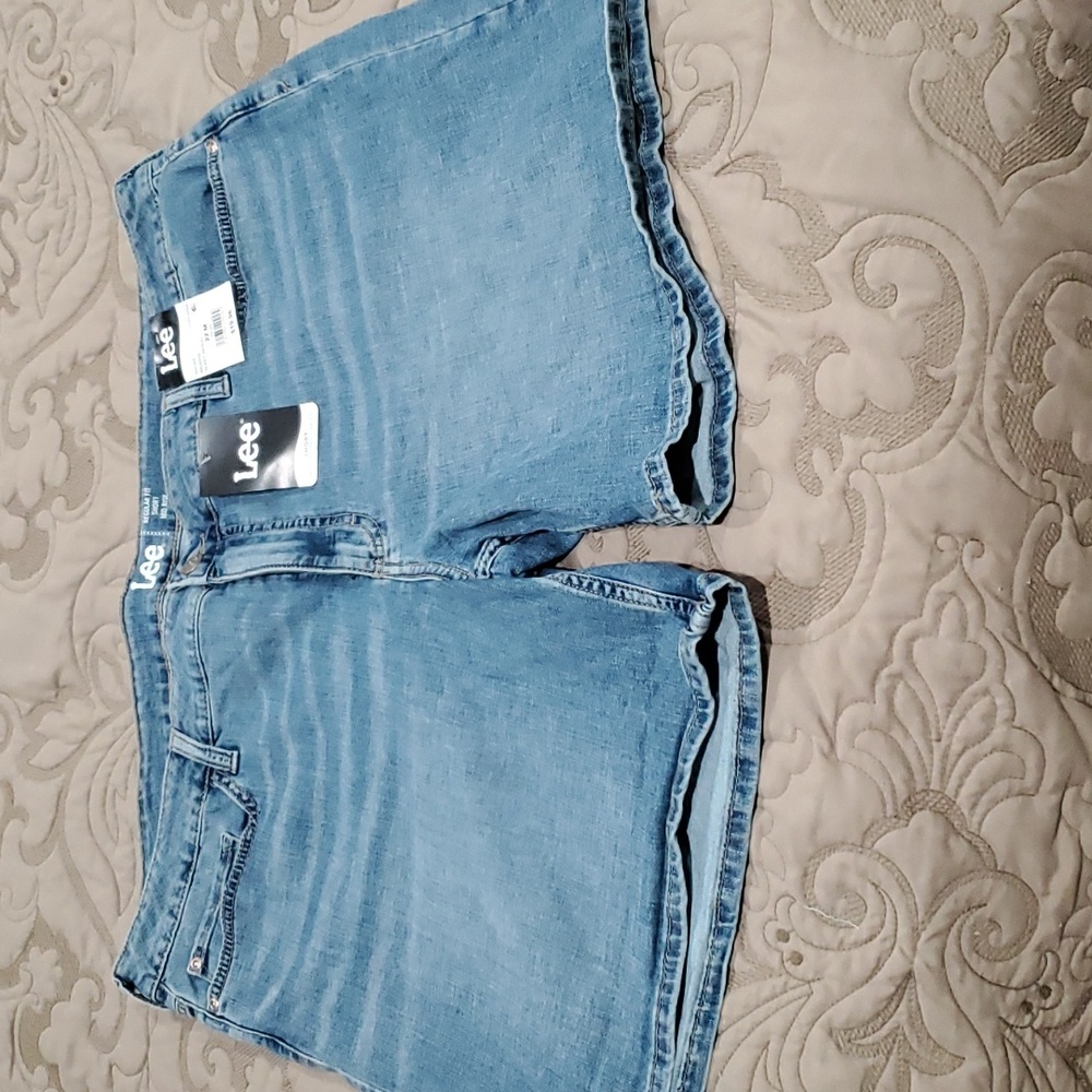 Lee shorts